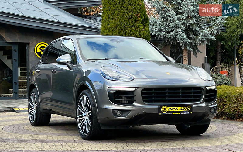 Внедорожник / Кроссовер Porsche Cayenne 2016 в Львове Внедорожник / Кроссовер Porsche Cayenne 2016 в Львове