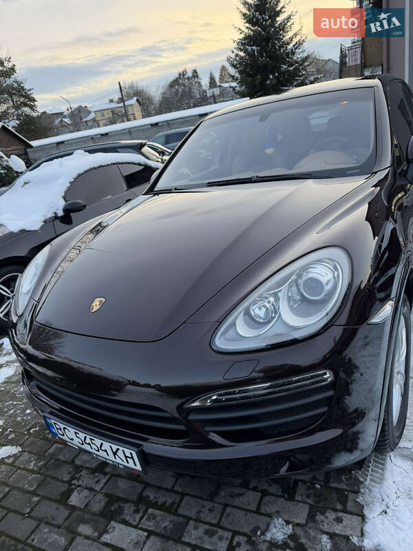 Позашляховик / Кросовер Porsche Cayenne 2013 в Львові Позашляховик / Кросовер Porsche Cayenne 2013 в Львові