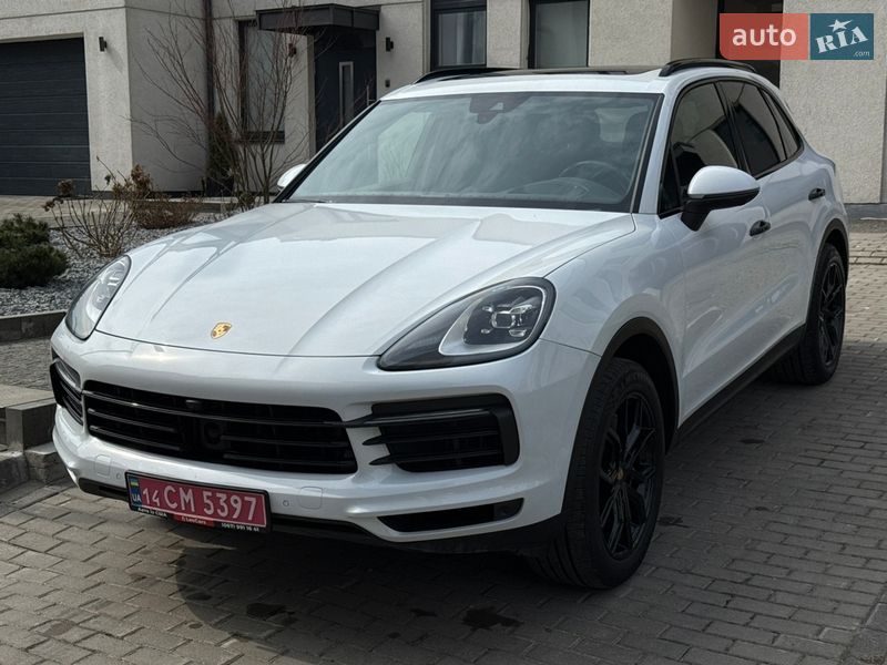 Позашляховик / Кросовер Porsche Cayenne 2019 в Львові