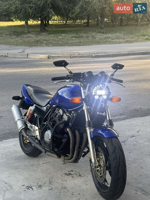 Мотоцикл Классік Honda CB 400SF 2002 в Запоріжжі Мотоцикл Классік Honda CB 400SF 2002 в Запоріжжі