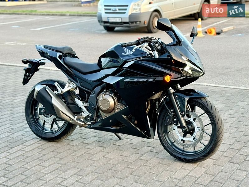 Спортбайк Honda CBR 400R 2016 в Ровно