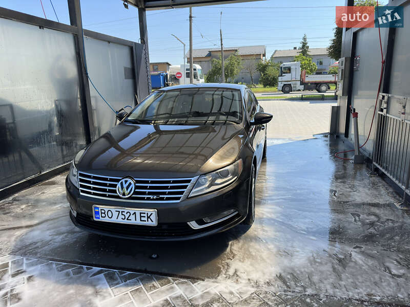 Купе Volkswagen CC / Passat CC 2015 в Тернополе
