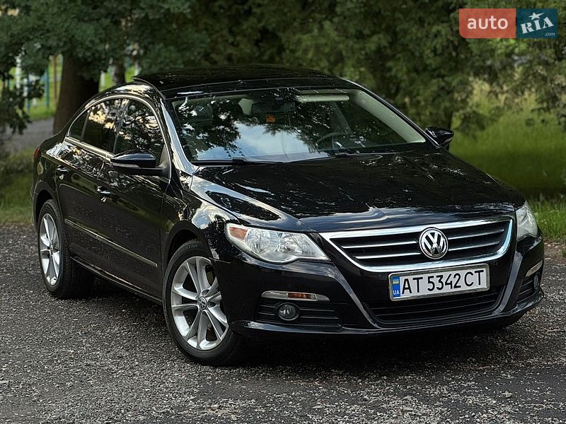 Купе Volkswagen CC / Passat CC 2010 в Ивано-Франковске