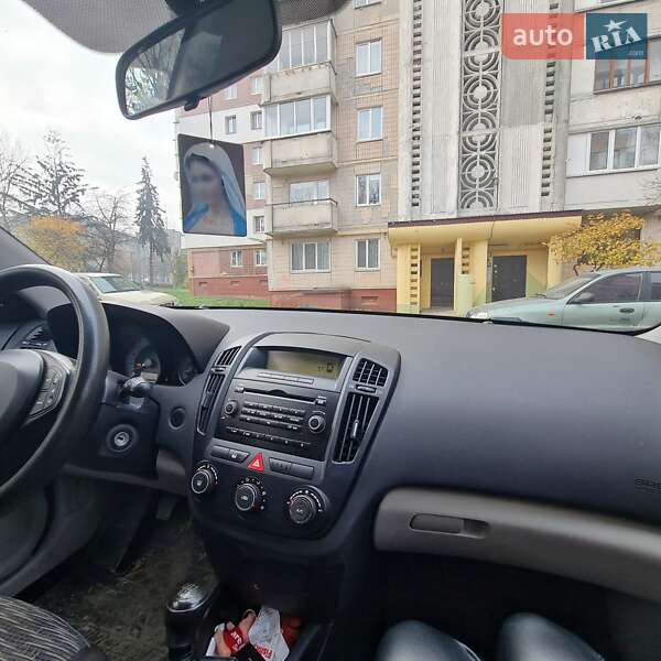 Хэтчбек Kia Ceed 2007 в Тернополе