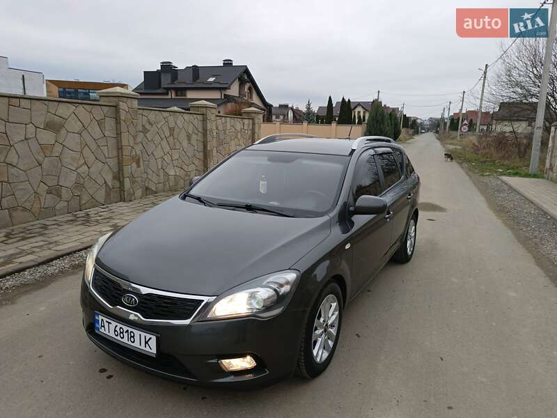 Универсал Kia Ceed 2011 в Ивано-Франковске