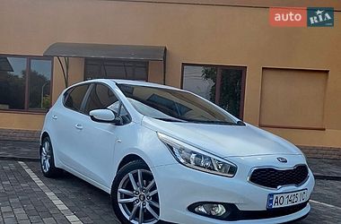 Хетчбек Kia Ceed 2013 в Береговому