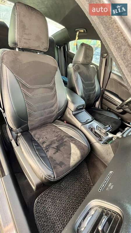 Седан Dodge Charger 2019 в Черкассах
