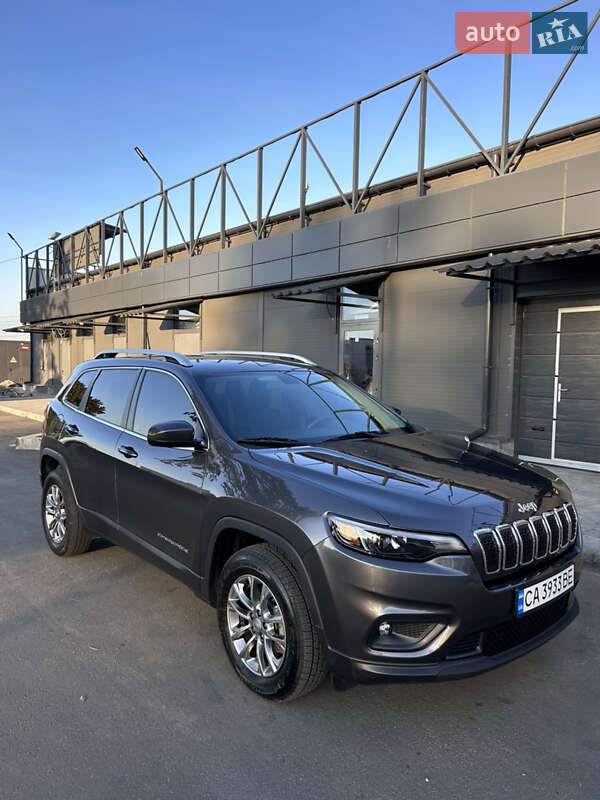 Внедорожник / Кроссовер Jeep Cherokee 2018 в Умани