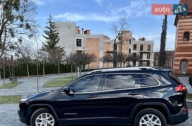 Внедорожник / Кроссовер Jeep Cherokee 2014 в Хмельницком
