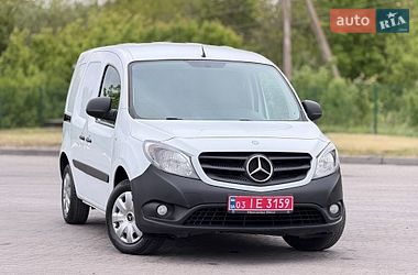 Вантажний фургон Mercedes-Benz Citan 2017 в Радивиліві