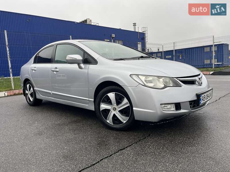 Седан Honda Civic 2008 в Виннице