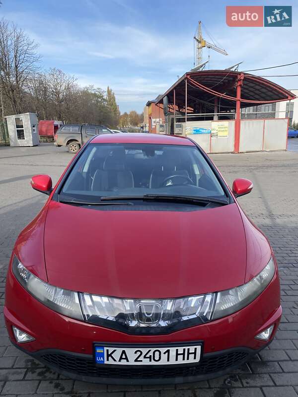 Хэтчбек Honda Civic 2008 в Ровно