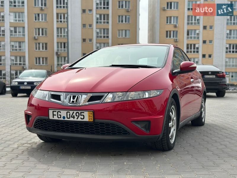 Хэтчбек Honda Civic 2008 в Виннице