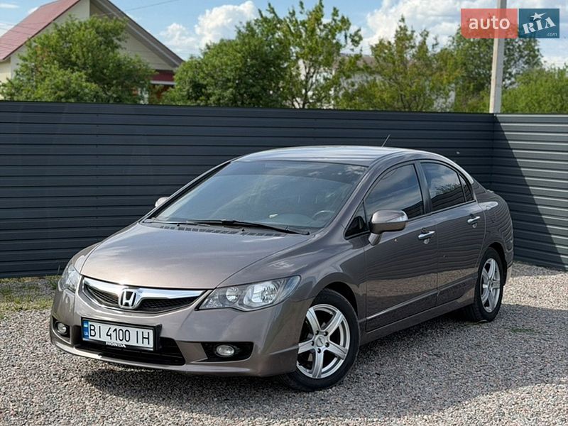 Седан Honda Civic 2010 в Миргороде