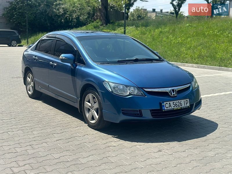 Седан Honda Civic 2007 в Ивано-Франковске