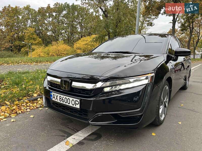 Седан Honda Clarity 2018 в Киеве Седан Honda Clarity 2018 в Киеве