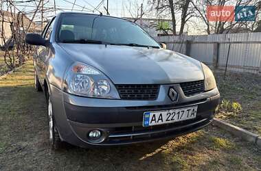Седан Renault Clio Symbol 2003 в Киеве