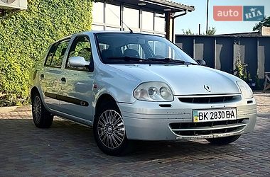 Хетчбек Renault Clio 2002 в Рівному