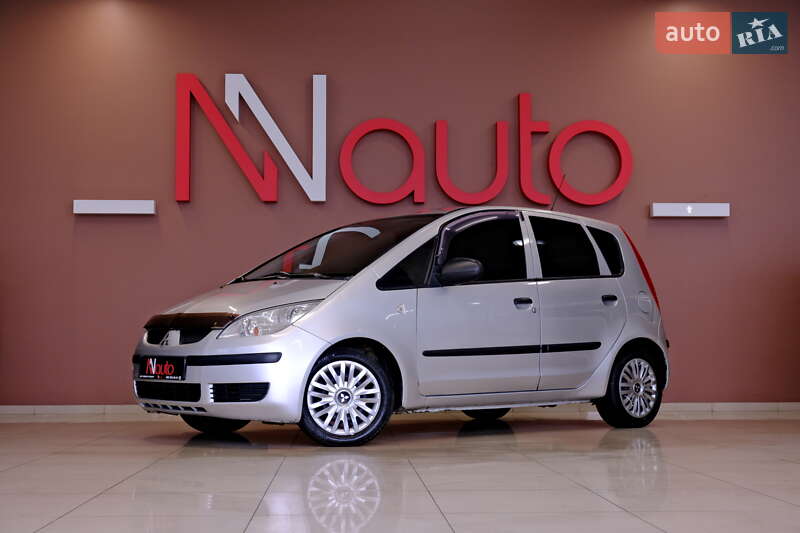 Хэтчбек Mitsubishi Colt 2005 в Одессе Хэтчбек Mitsubishi Colt 2005 в Одессе