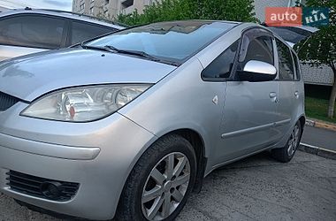 Хэтчбек Mitsubishi Colt 2005 в Немишаево Хэтчбек Mitsubishi Colt 2005 в Немишаево
