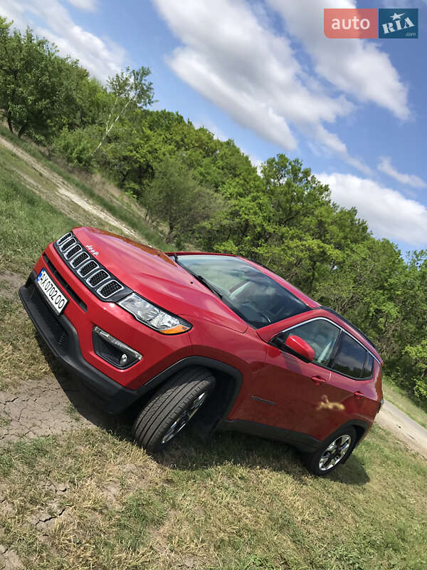 Внедорожник / Кроссовер Jeep Compass 2019 в Новомосковске