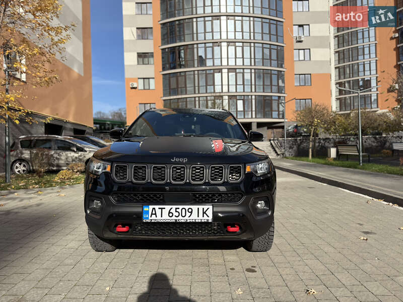 Внедорожник / Кроссовер Jeep Compass 2024 в Ивано-Франковске