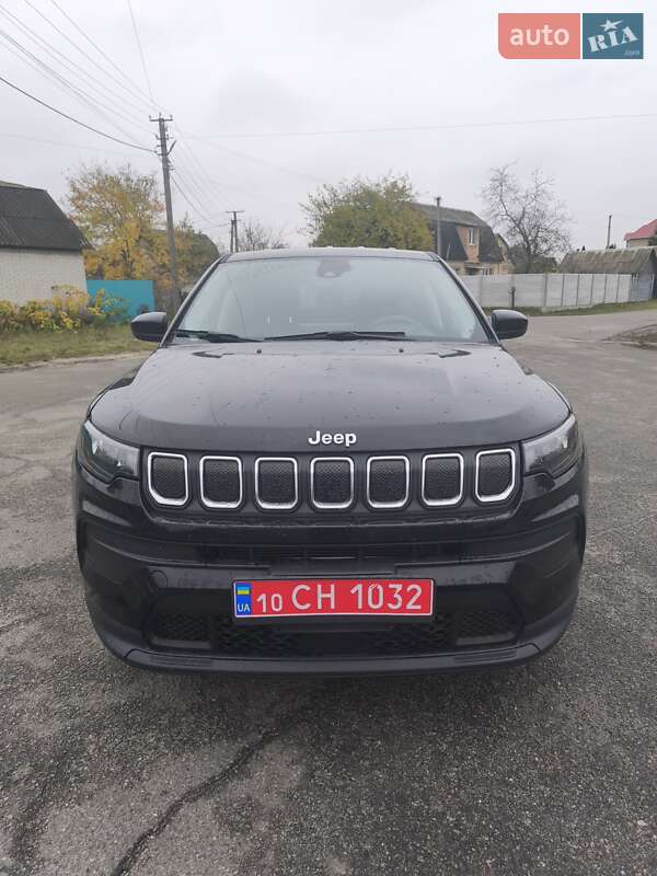 Внедорожник / Кроссовер Jeep Compass 2022 в Киеве