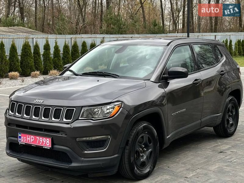 Внедорожник / Кроссовер Jeep Compass 2017 в Луцке