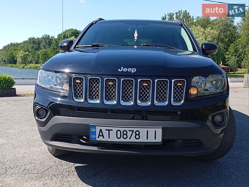 Внедорожник / Кроссовер Jeep Compass 2013 в Тлумаче