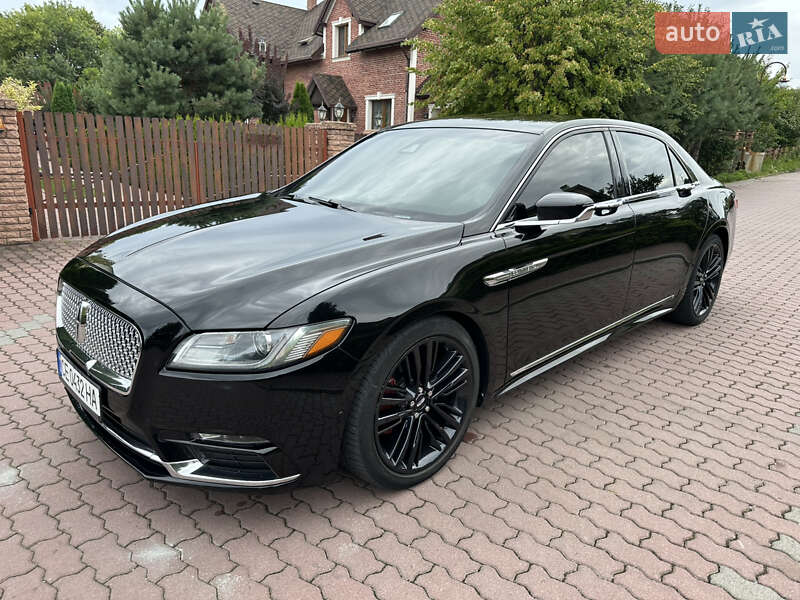 Седан Lincoln Continental 2016 в Черновцах
