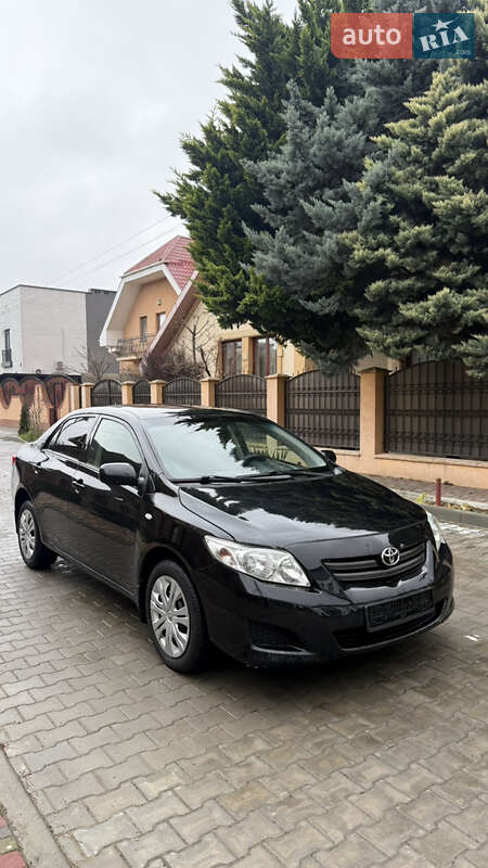 Седан Toyota Corolla 2008 в Ужгороде Седан Toyota Corolla 2008 в Ужгороде