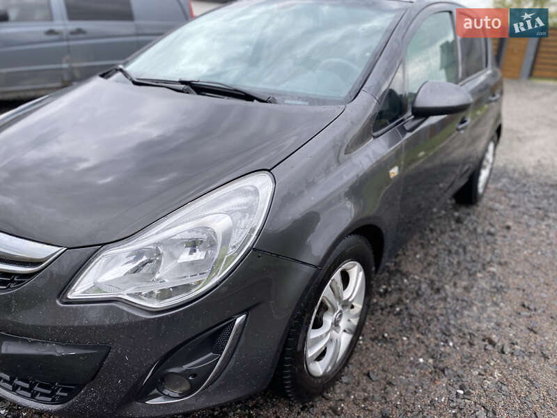 Хэтчбек Opel Corsa 2012 в Луцке Хэтчбек Opel Corsa 2012 в Луцке