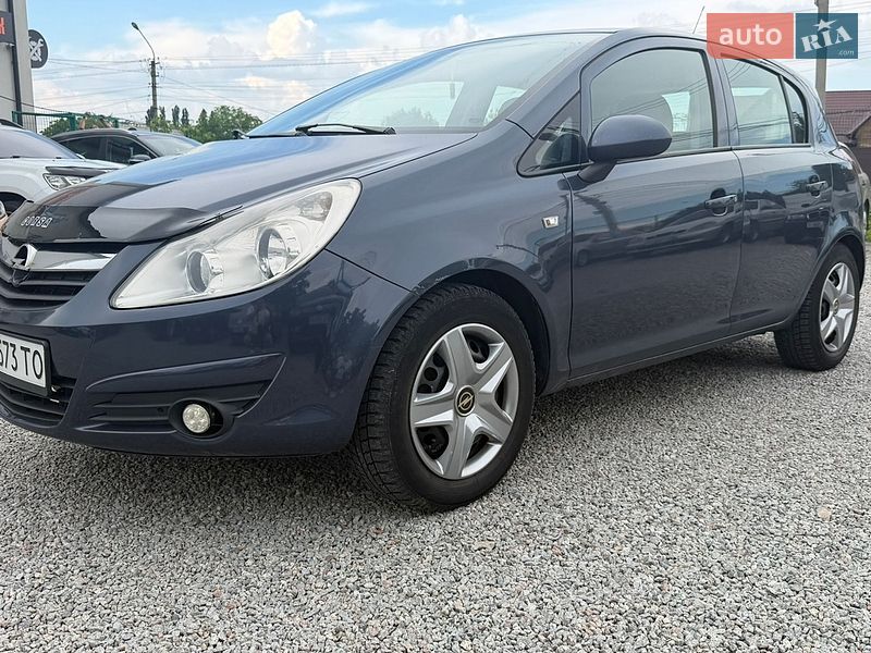 Хэтчбек Opel Corsa 2008 в Борисполе