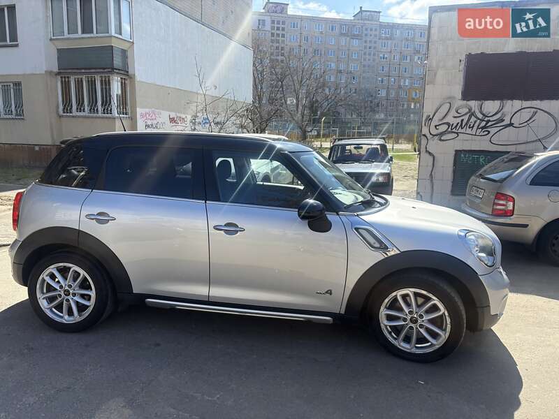 Позашляховик / Кросовер MINI Countryman 2015 в Києві