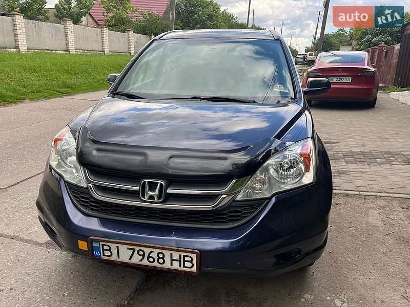 Внедорожник / Кроссовер Honda CR-V 2011 в Гребенке