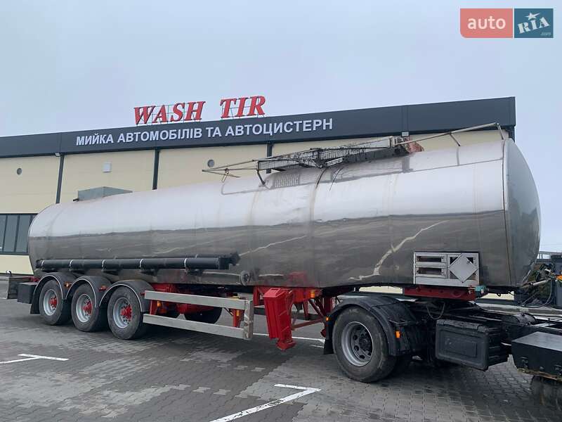 Битумовоз Fruehauf Crane 1998 в Виннице