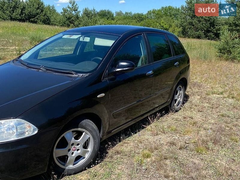 Универсал Fiat Croma 2005 в Яворове