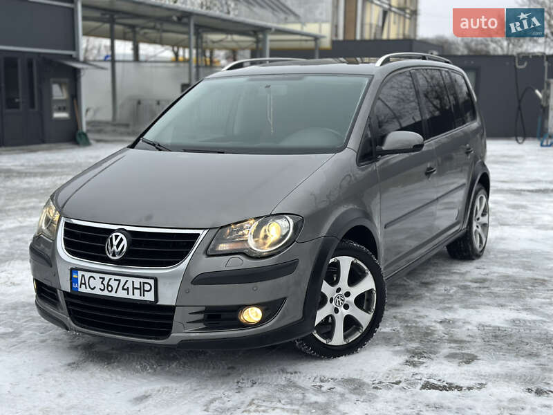 Минивэн Volkswagen Cross Touran 2007 в Луцке