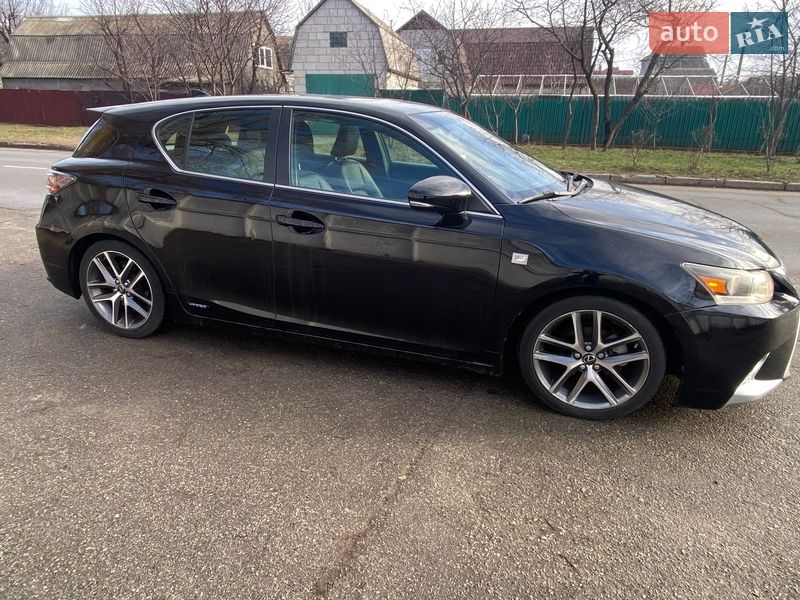 Хэтчбек Lexus CT 2015 в Киеве Хэтчбек Lexus CT 2015 в Киеве