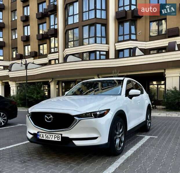Внедорожник / Кроссовер Mazda CX-5 2017 в Киеве Внедорожник / Кроссовер Mazda CX-5 2017 в Киеве