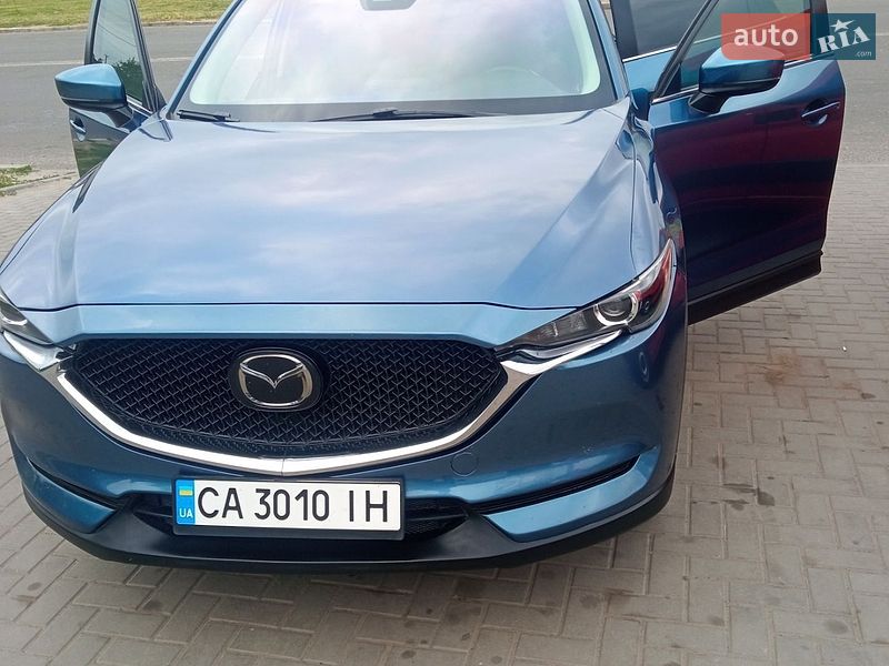 Внедорожник / Кроссовер Mazda CX-5 2017 в Чернобае