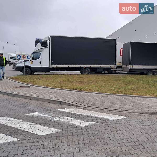 Тентованый Iveco Daily 2022 в Львове Тентованый Iveco Daily 2022 в Львове