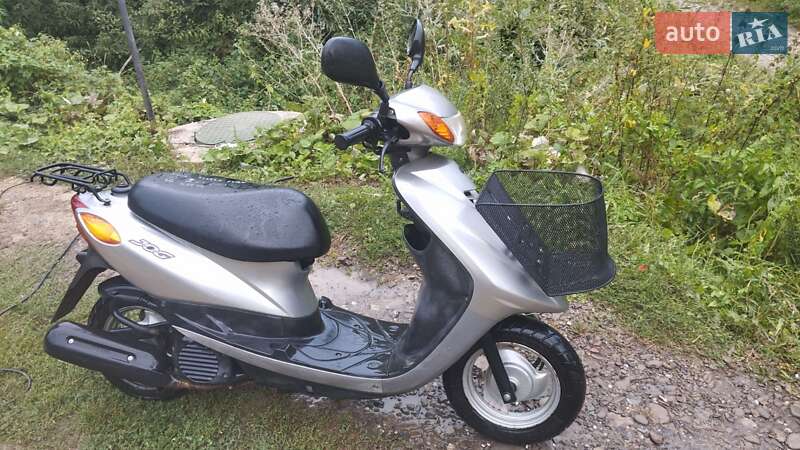 Скутер Yamaha Djok 2010 в Рахове