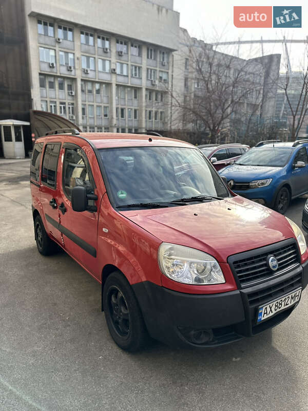 Минивэн Fiat Doblo 2007 в Харькове