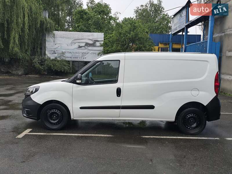 Грузовой фургон Fiat Doblo 2021 в Киеве