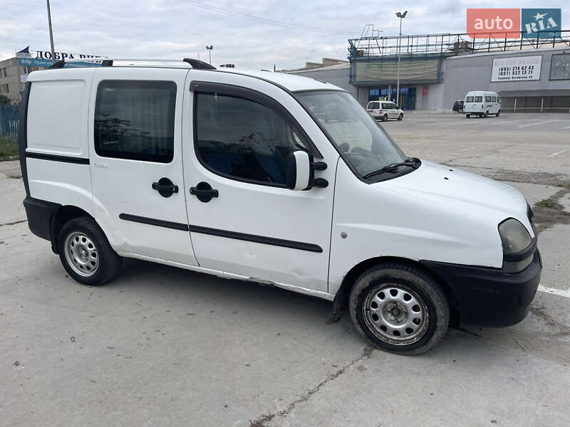 Минивэн Fiat Doblo 2005 в Черновцах