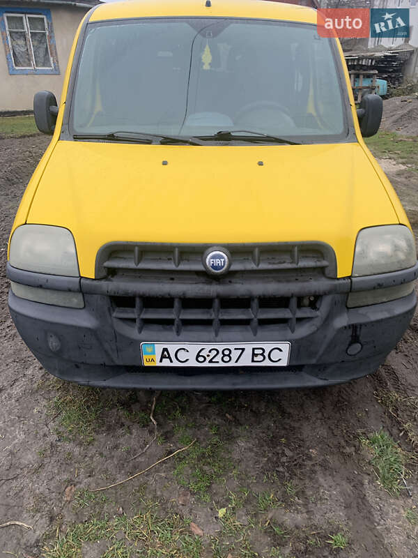 Минивэн Fiat Doblo 2005 в Киверцах