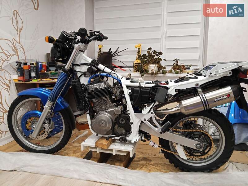 Мотоцикл Внедорожный (Enduro) Suzuki DR 800 1993 в Каменском