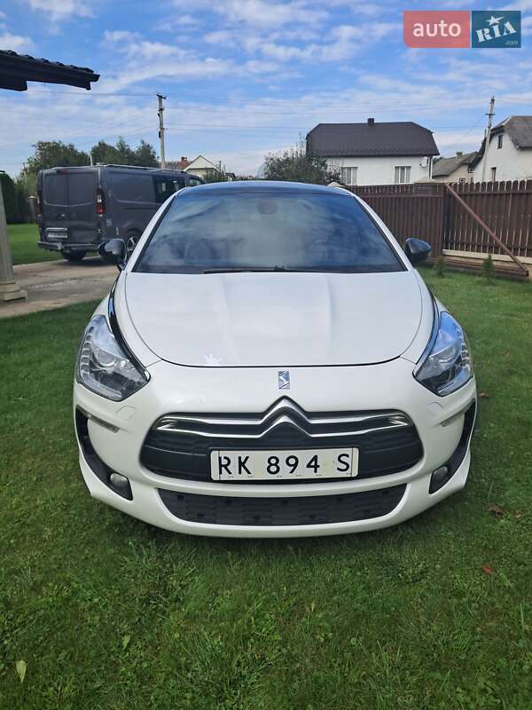 Хэтчбек Citroen DS5 2012 в Калуше