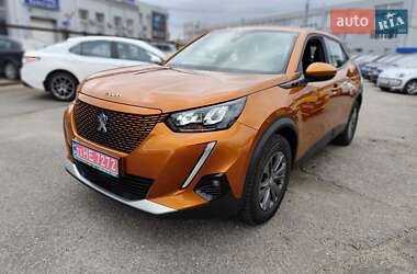 Внедорожник / Кроссовер Peugeot e-2008 2020 в Киеве